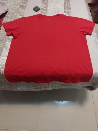 Camiseta básica manga corta roja