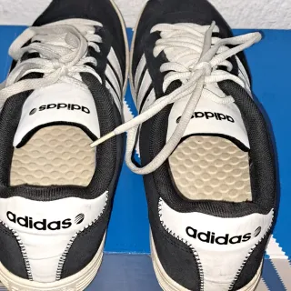 Zapatillas Adidas Talla 42 Negras Blancas son ori