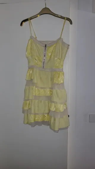 Vestido amarillo volantes Highly Preppy