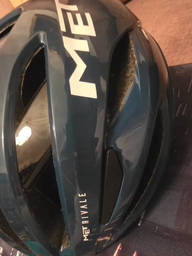 Capacete de bicicleta MET