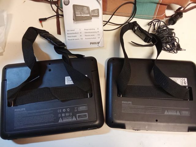 Reprodutor de DVD Philips com unidade auxiliar