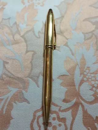 Penna Cross sfera dorata