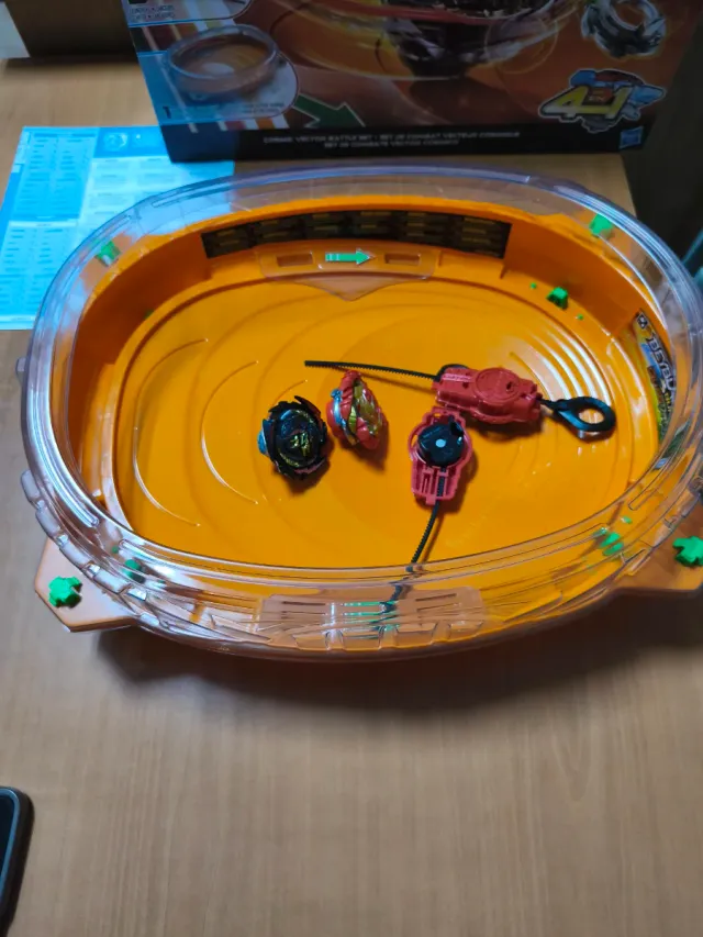 Beyblade Burst Quad Drive Cosmic Vector Battle Set