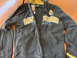 Sudadera Real Madrid Negra y Dorada