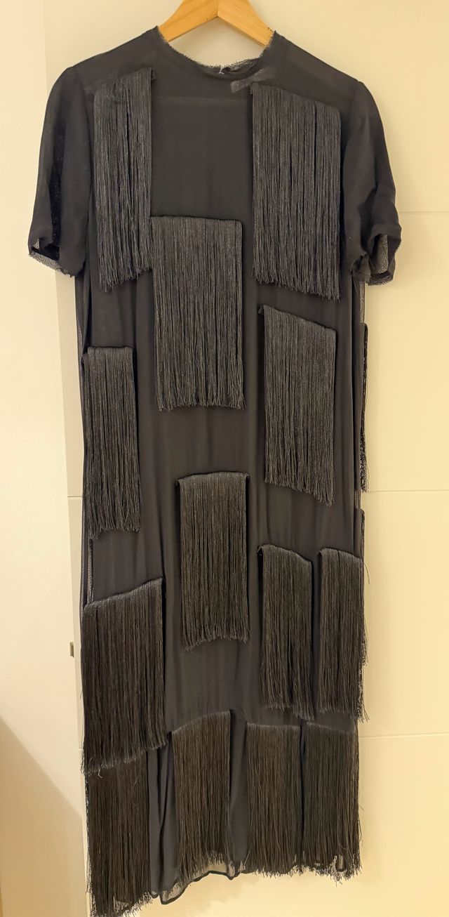 Vestido Zara Preto com Babados Tamanho M