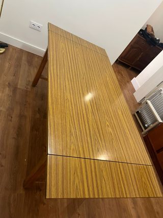 Mesa comedor extensible madera y sillas