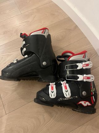 Botas de esquí niño negras talla 22,5