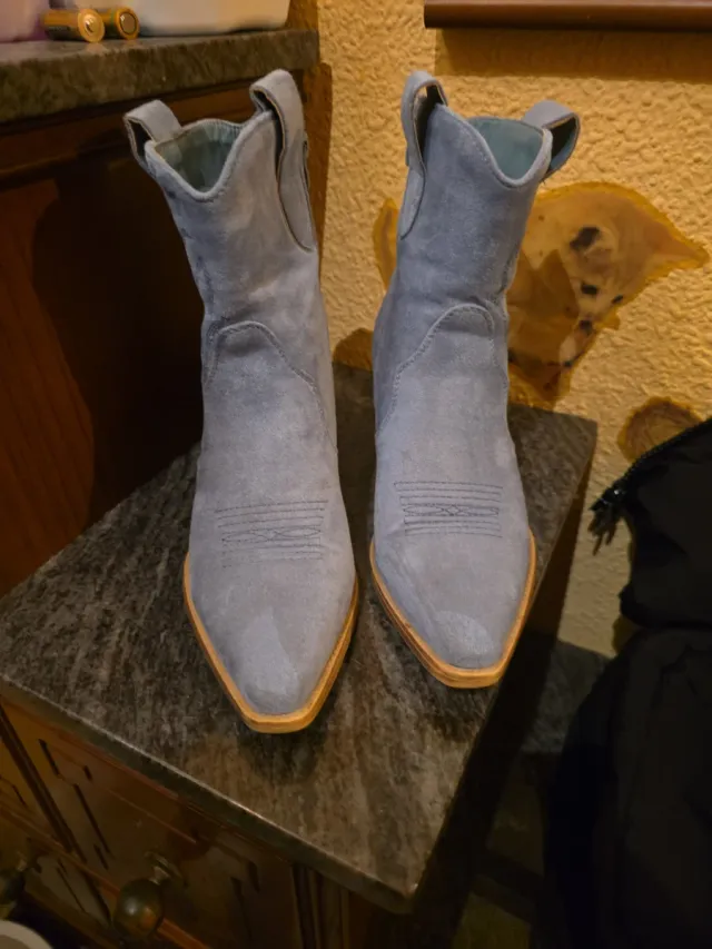 Stivali da cowboy in pelle scamosciata blu