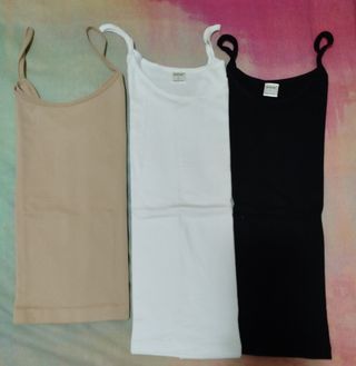 ¡REBAJA! Camisetas básicas de tirantes