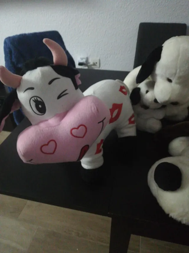 Lote de peluches variados. 3 euros cada uno.