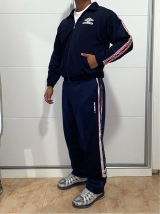 Chándal Umbro Vintage Pantalón Baggy y Chaqueta M
