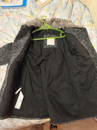 Abrigo niña cuello pelo