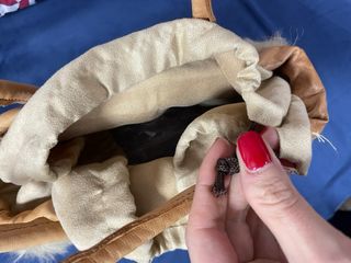 Borsa in pelle con pelliccia