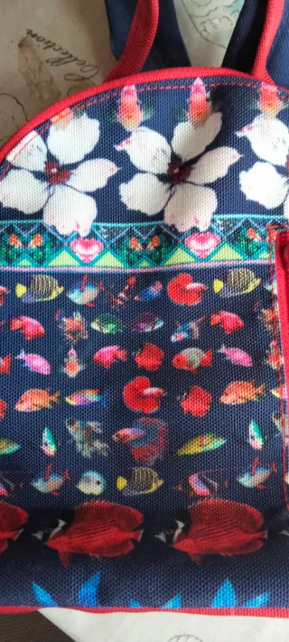 Mochila Desigual Niña Flores y Peces