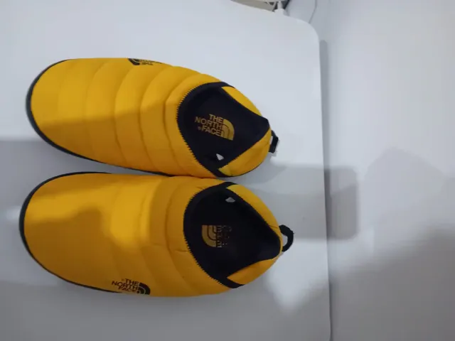 Chanclas The North Face Amarillas