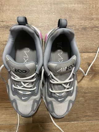 Tenis Nike Air Max 200 Gris y Rosa