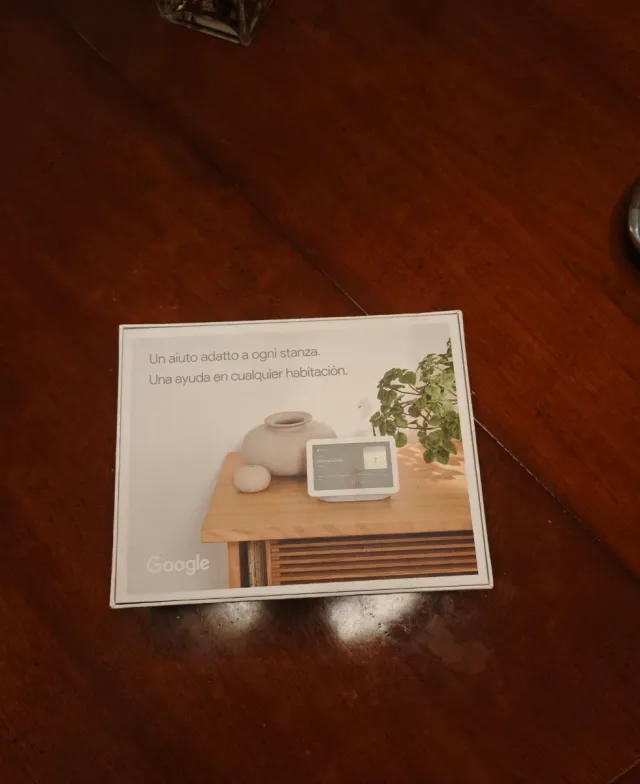 Google Nest Hub 2ª Gen con schermo da 7 pollici