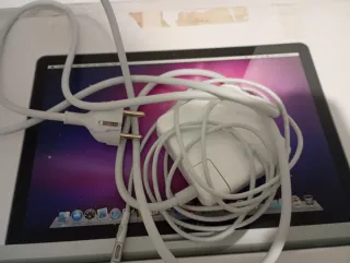 Portátil Apple Plata