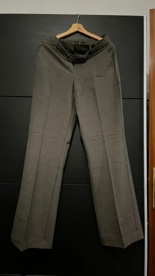 Pantalón de traje gris