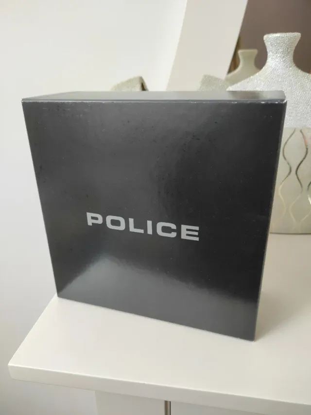 Police To Be Tattooart Caja Perfume