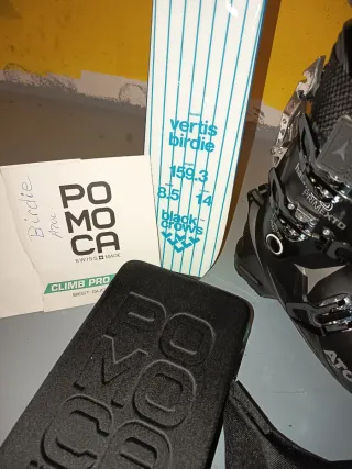 Equipo Esquís de travesía, botas, pieles .