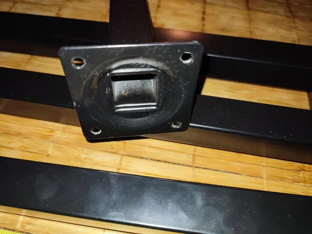 Patas Móveis Metálicas Pretas (4un)