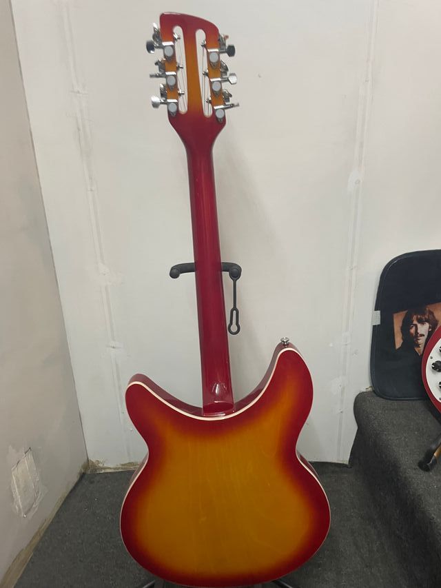 Rickenbacker 360-12. 1965.  REPLICA