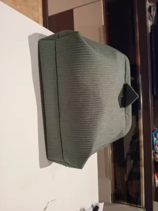 Neceser, bolsas de aseo, costurero boca de lobo.