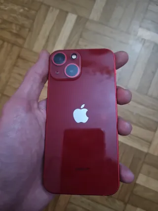 iPhone 13 mini rosso