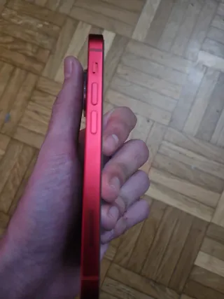 iPhone 13 mini rosso