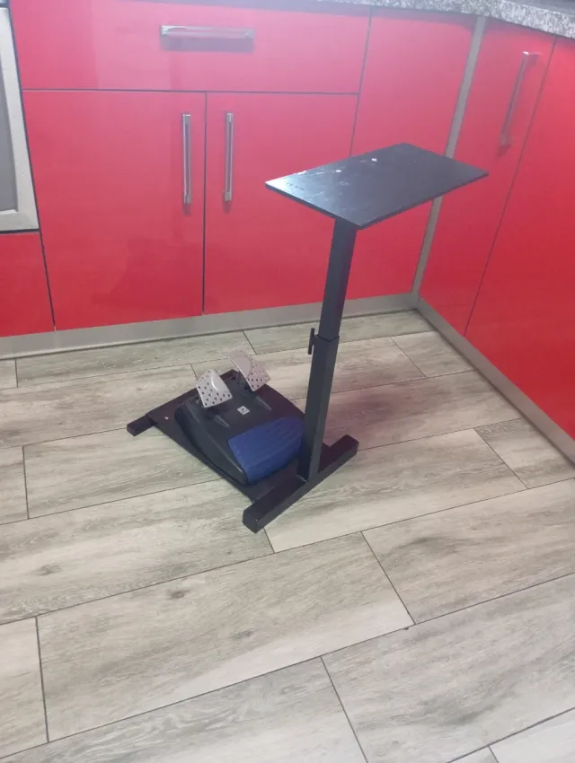 1 BASE paraVolante y Pedales PS5