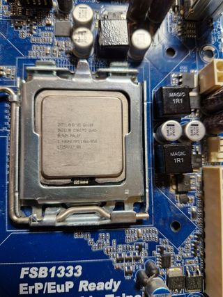 Intel Core 2 Quad Q6600 + Placa Base G41M-VS3