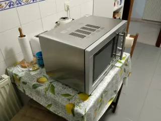 Microondas Saivod Plata