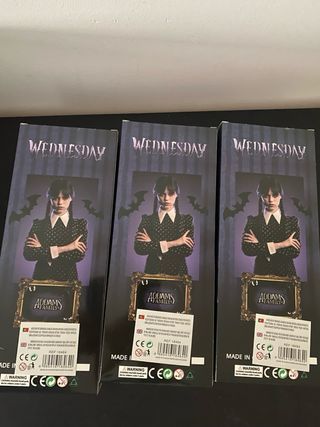 3 Bonecas Wednesday Addams