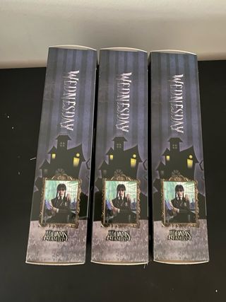 3 Bonecas Wednesday Addams