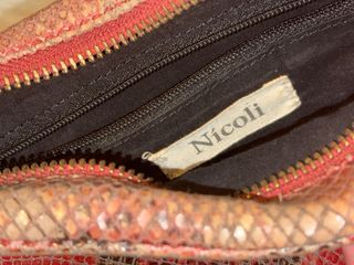 Bolso piel de serpiente burdeos Nicolí