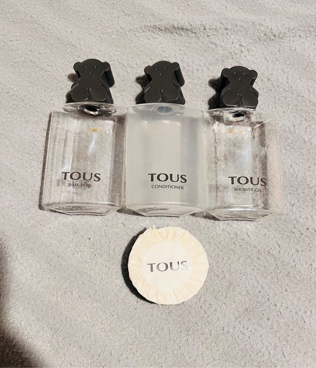 Set Tous: Jabón y 3 Botes Rellenables