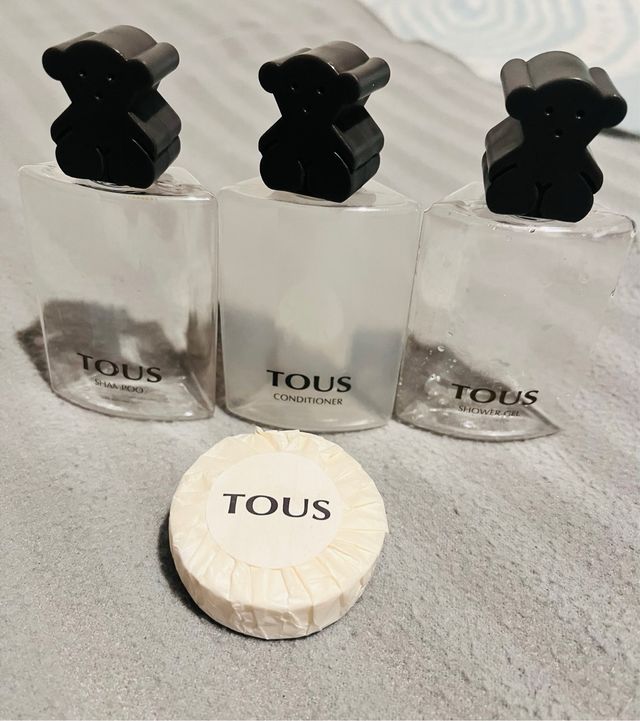 Set Tous: Jabón y 3 Botes Rellenables