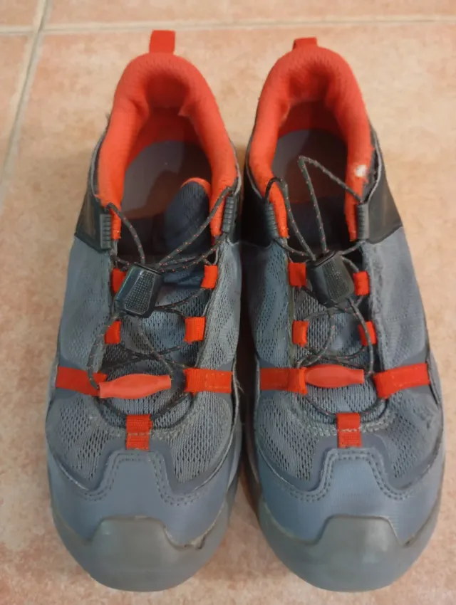 Deportivas niño Talla 35