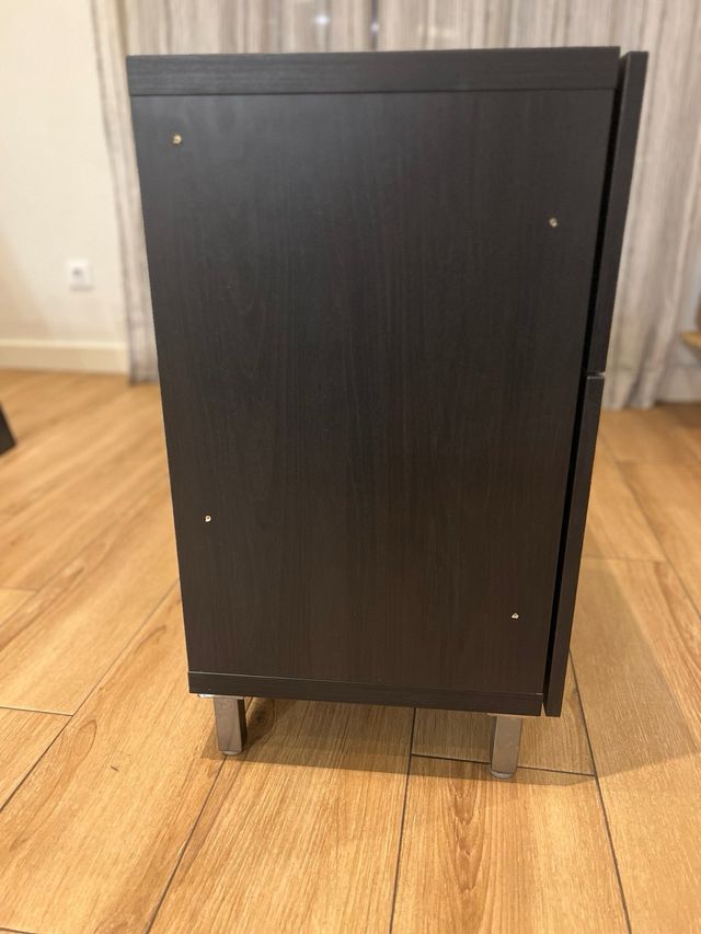 Cajonera Ikea de madera y metal