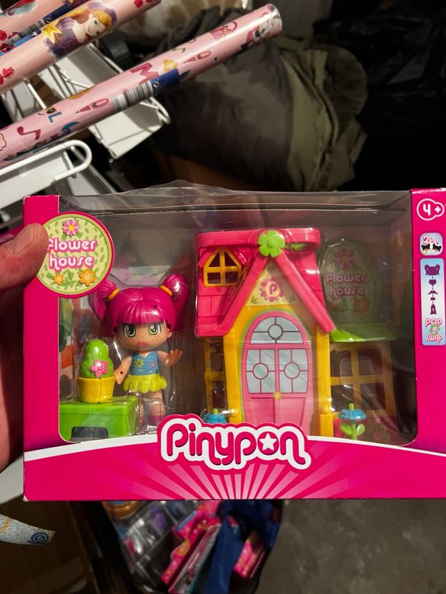 Casa Pinypon Flower House