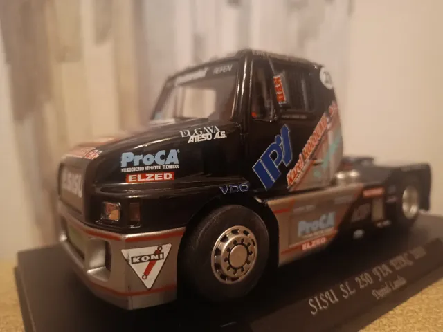 Camión slot SISU SL 250 FIA