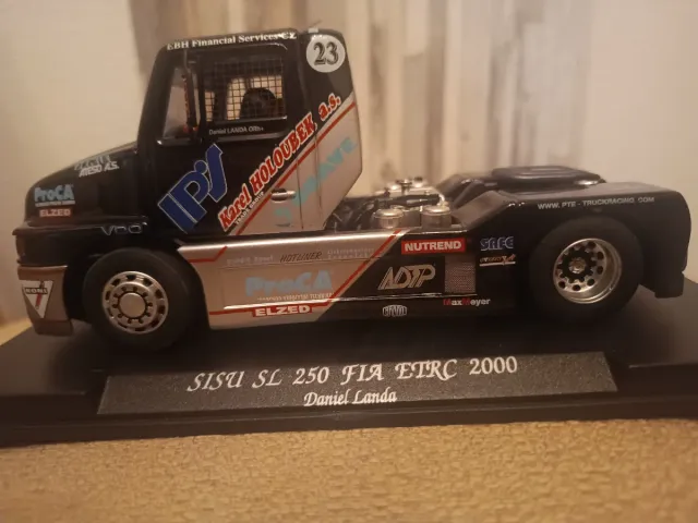 Camión slot SISU SL 250 FIA