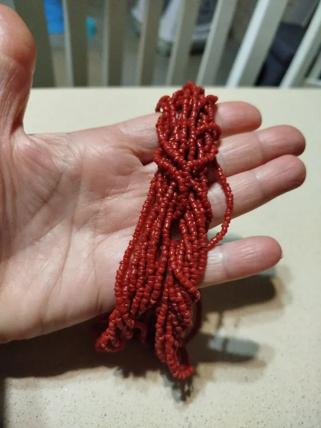 Girocollo vintage corallo rosso