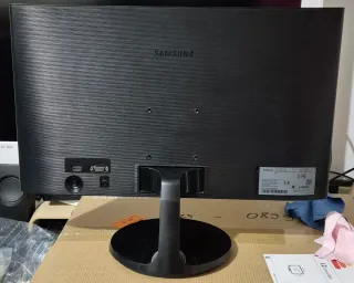 Monitor Samsung LS22F350FHUXEN Nero