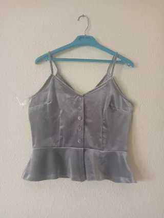 Top fiesta gris terciopelo con brillantes en oro