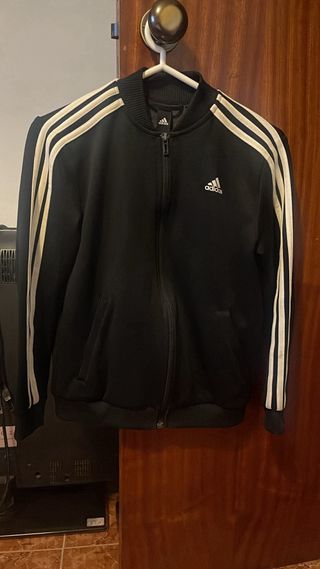 Casaco infantil Adidas azul e vermelho