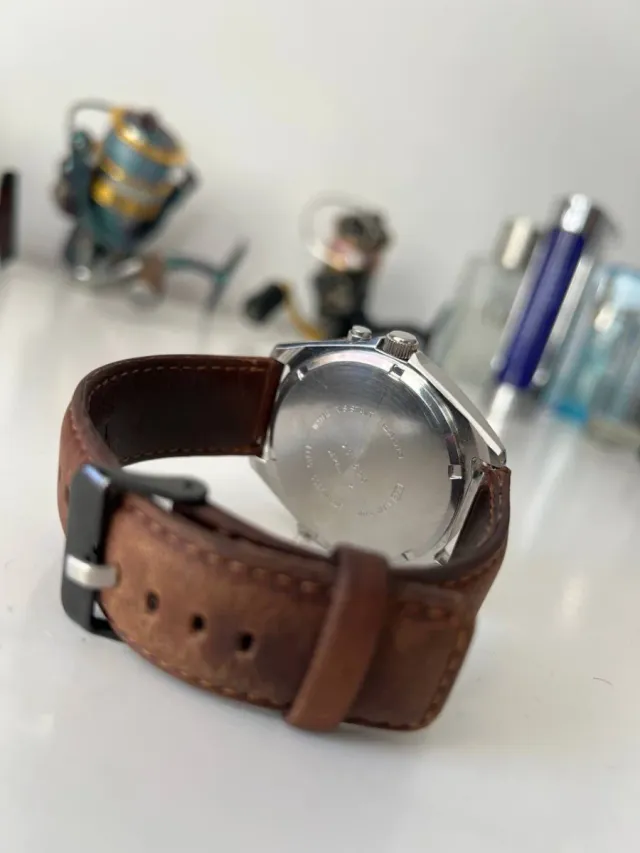 Reloj Casio Analógico-Digital Marrón