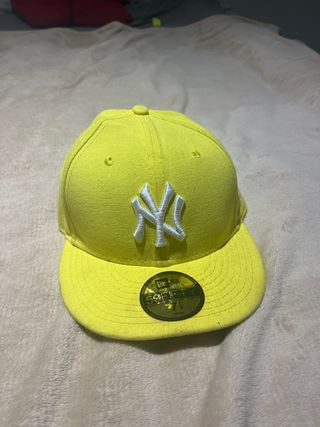 Gorra New Era NY Amarilla
