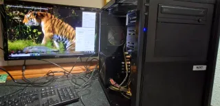 Torre Ordenador NZXT PANZARBOX Negra